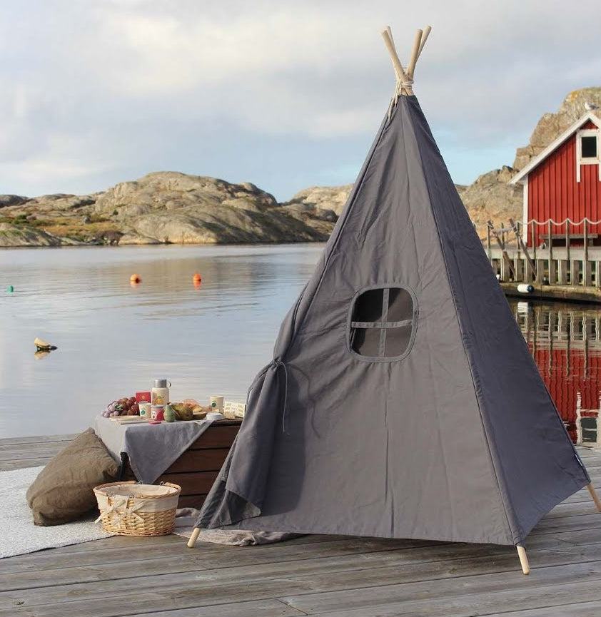 tipi zelt grau Jabadabado Kinder Spiel Tipi Zelt Grau 1J+ – Baby-Weingart