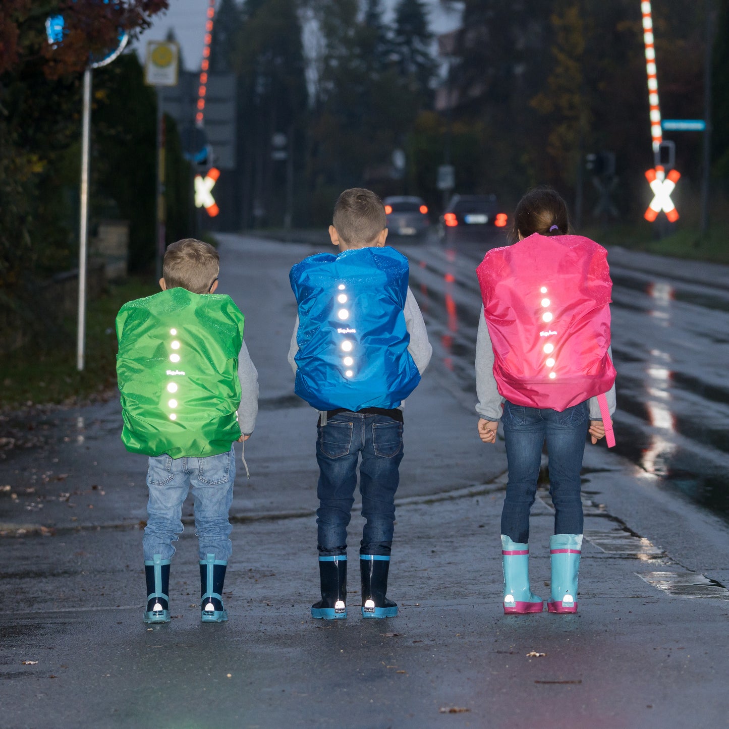 Playshoes Regenhülle für Schulranzen & Schulrucksack 30-55 L