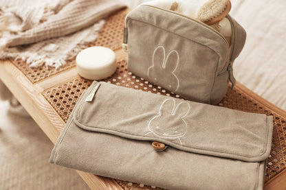Jollein Wickelunterlage Frottee für Unterwegs Häschen Miffy Olive