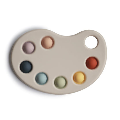 Mushie Kinder Motorik Spielzeug Drückspiel Farbpalette 10m+